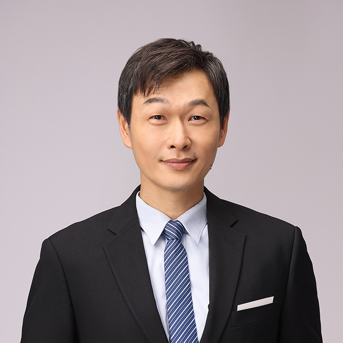 主任:施志忠